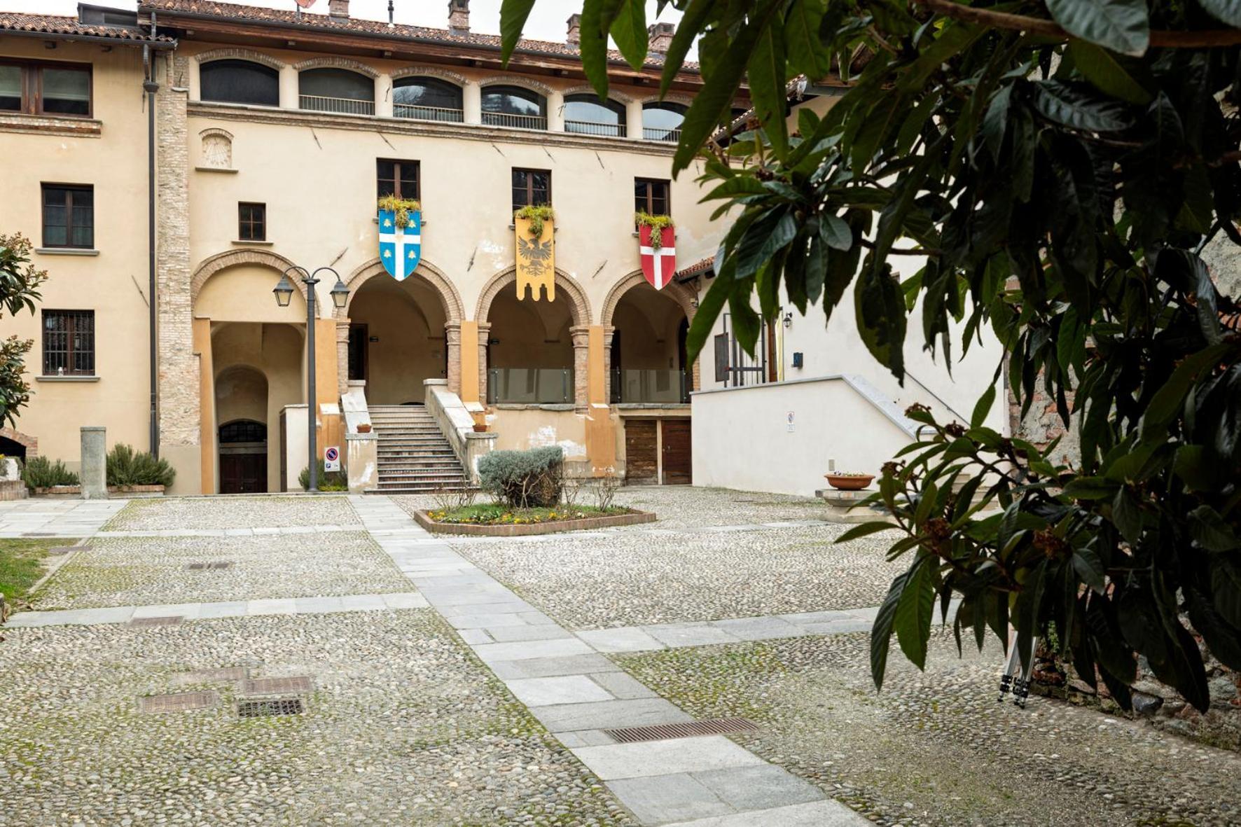 Appartamento Palazzo Dei Duchi أفيليانا المظهر الخارجي الصورة